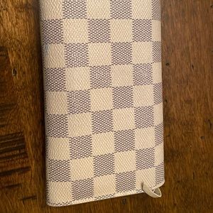 Louis Vuitton Emilie Wallet in Damier Azur Canvas